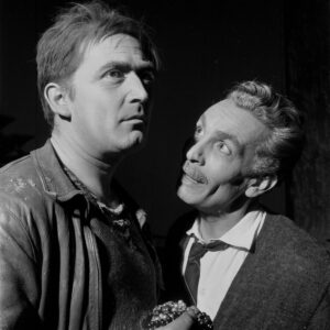 Los Invasores. Fotografía de René Combeau (1963). Archivo de la Escena Teatral de la Escuela de Teatro UC